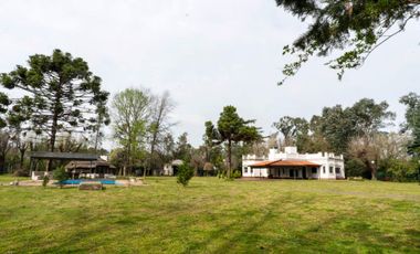 Venta Casa quinta c/pileta, quincho La Lonja Pilar