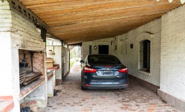 Venta Casa quinta c/pileta, quincho La Lonja Pilar