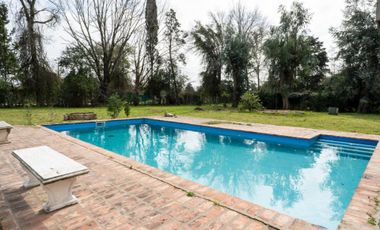 Venta Casa quinta c/pileta, quincho La Lonja Pilar