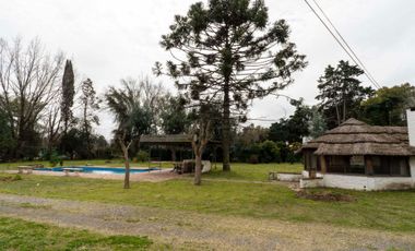 Venta Casa quinta c/pileta, quincho La Lonja Pilar