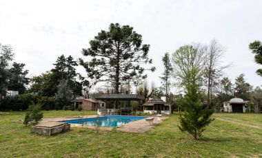 Venta Casa quinta c/pileta, quincho La Lonja Pilar
