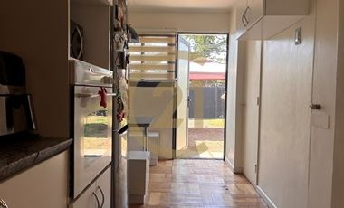 CASA EN VENTA EN LAS CONDES 3 DORMITORIOS