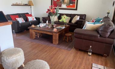 CASA 4 D + ESCRITORIO + SERVICIO COLEGIOS LINCOLN Y DUNA