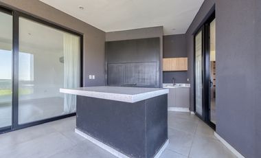 Casa en Alquiler a la laguna con 5 habitaciones en Marinas Puertos Escobar