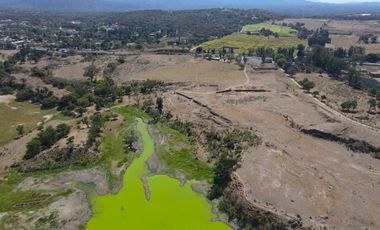 Terreno en Venta a 15 Minutos de La Venta del Astillero Jalisco Pie de Carretera