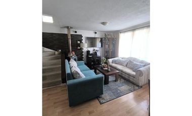 SE VENDE CASA EN VILLA ALEMANA NORTE