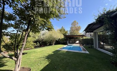Casa en Venta en Chicureo / Piedra Roja