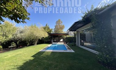 Casa en Venta en Chicureo / Piedra Roja