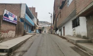 Casa de 2 pisos + azotea cerca a parque en Ventanilla-Callao