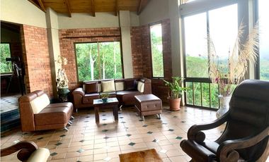 Venta finca en conjunto cerrado en Dapa