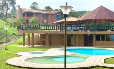 Venta finca en conjunto cerrado en Dapa