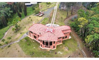 Venta finca en conjunto cerrado en Dapa