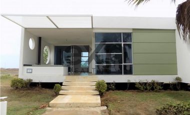 Venta Cabaña en la Marina de Puerto Velero, Tubará