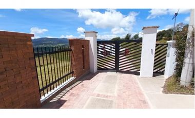 TU CASA DE ENSUEÑO EN GUATAVITA