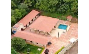 Casa Campestre estilo Mexicano .