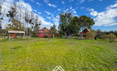 Casa en Arriendo en Parcela Av. Berlín