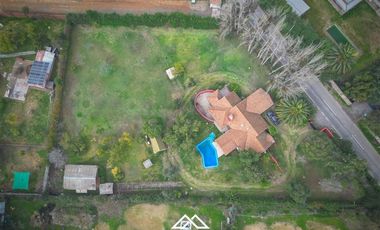 Casa en Arriendo en Parcela Av. Berlín