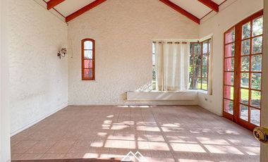 Casa en Arriendo en Parcela Av. Berlín