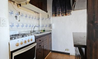 Alquiler de Departamento 2 AMBIENTES en Castelar Sur