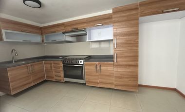 Casa en Venta Fraccionamiento El Saucedal, Avenida Las Torres, Atlixcayotl