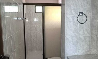 SE RENTA CASA AMUEBLADA CÉNTRICA