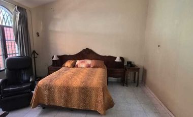 SE RENTA CASA AMUEBLADA CÉNTRICA