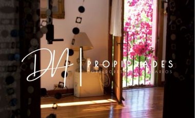 HERMOSA CASA ESTILO ESPAÑOL NEOCOLONIAL EN ÑUÑOA