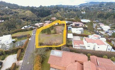 Venta de Lote en Altos del escobero en exclusivo condominio