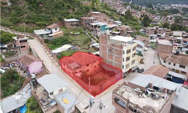 VENDO LOTE CON CASA DE 290 M2 TRES CRUCES, SANTA ROSA, SAN SEBASTIAN