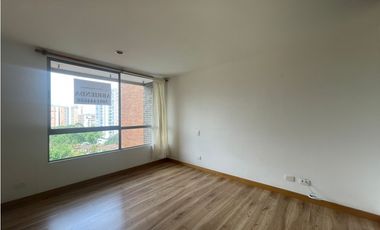 Apartamento en Arriendo Loma de Los Benedictinos Envigado