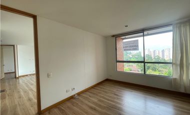 Apartamento en Arriendo Loma de Los Benedictinos Envigado
