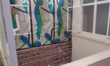 Apartaestudio 2 ambientes en arriendo barrio La enea 40m2 segundo piso
