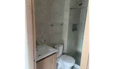 APARTAESTUDIO PARA ESTRENAT
