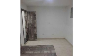 APARTAESTUDIO CERCA A LOS ROSALES