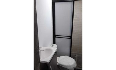 Apartaestudio a una cuadra del parque el lago