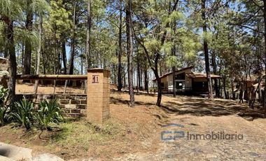 SE VENDE CABAÑA EN BOSQUES DE LA CAÑADA TAPALPA