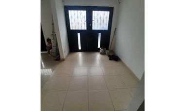 se renta apartaestudio en el campestre b