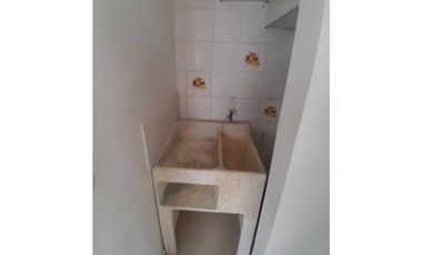 se renta apartaestudio en el campestre b