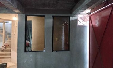VENDO CASA PARA DECORAR. 4 RECAMARAS. JARDIN, ESTUDIO EN CHALCO