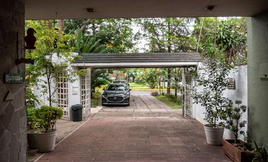 Casa en venta sobre Av. Chapalita