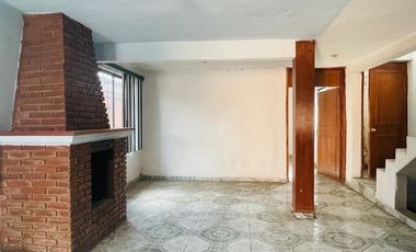 CASA EN VENTA o RENTA EN TOLUCA.