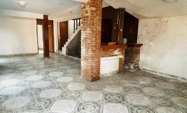 CASA EN VENTA o RENTA EN TOLUCA.