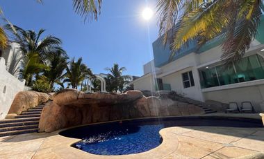 Casa en Frente a playa punta negra en Nayarit/Puerto Vallarta