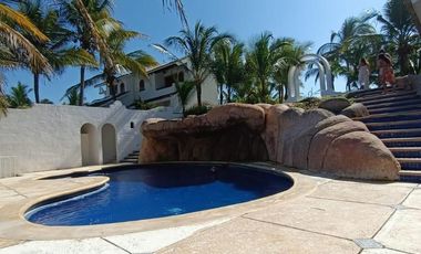 Casa en Frente a playa punta negra en Nayarit/Puerto Vallarta