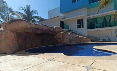 Casa en Frente a playa punta negra en Nayarit/Puerto Vallarta