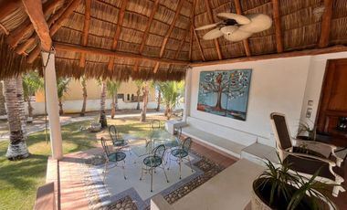 Casa en Frente a playa punta negra en Nayarit/Puerto Vallarta