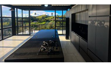 vendo casa finca campestre Marnilla,vía al Peñol. 6.400 m2 HSZ