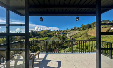 vendo casa finca campestre Marnilla,vía al Peñol. 6.400 m2 HSZ
