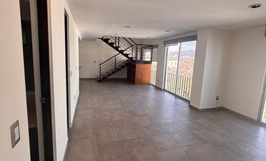 PENTHOUSE EN RENTA EN TORRE PREMIER SANTA FE JURIQUILLA