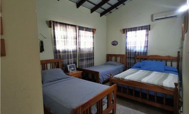 Casa de Playa con Piscina en Venta en Coronado